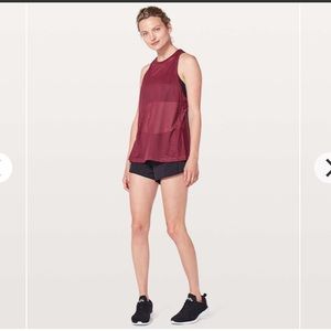 LULULEMON Miles Ahead Tank (Ruby Wine)